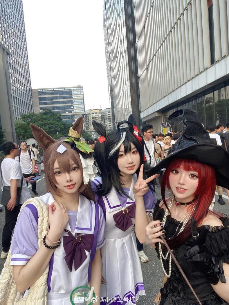 好莱坞黑料正能量app515分享链接，让朋友也能加入观影群